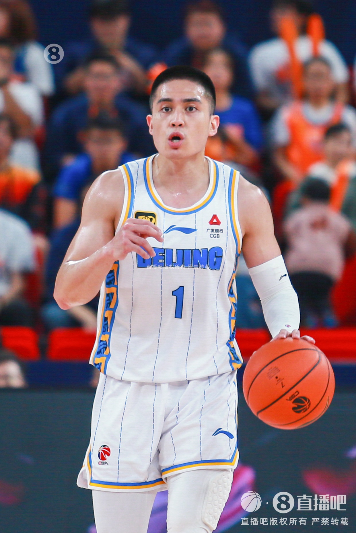 拼盡全力！陳盈駿14中8空砍全隊(duì)最高26分外加5板6助 三分8中4