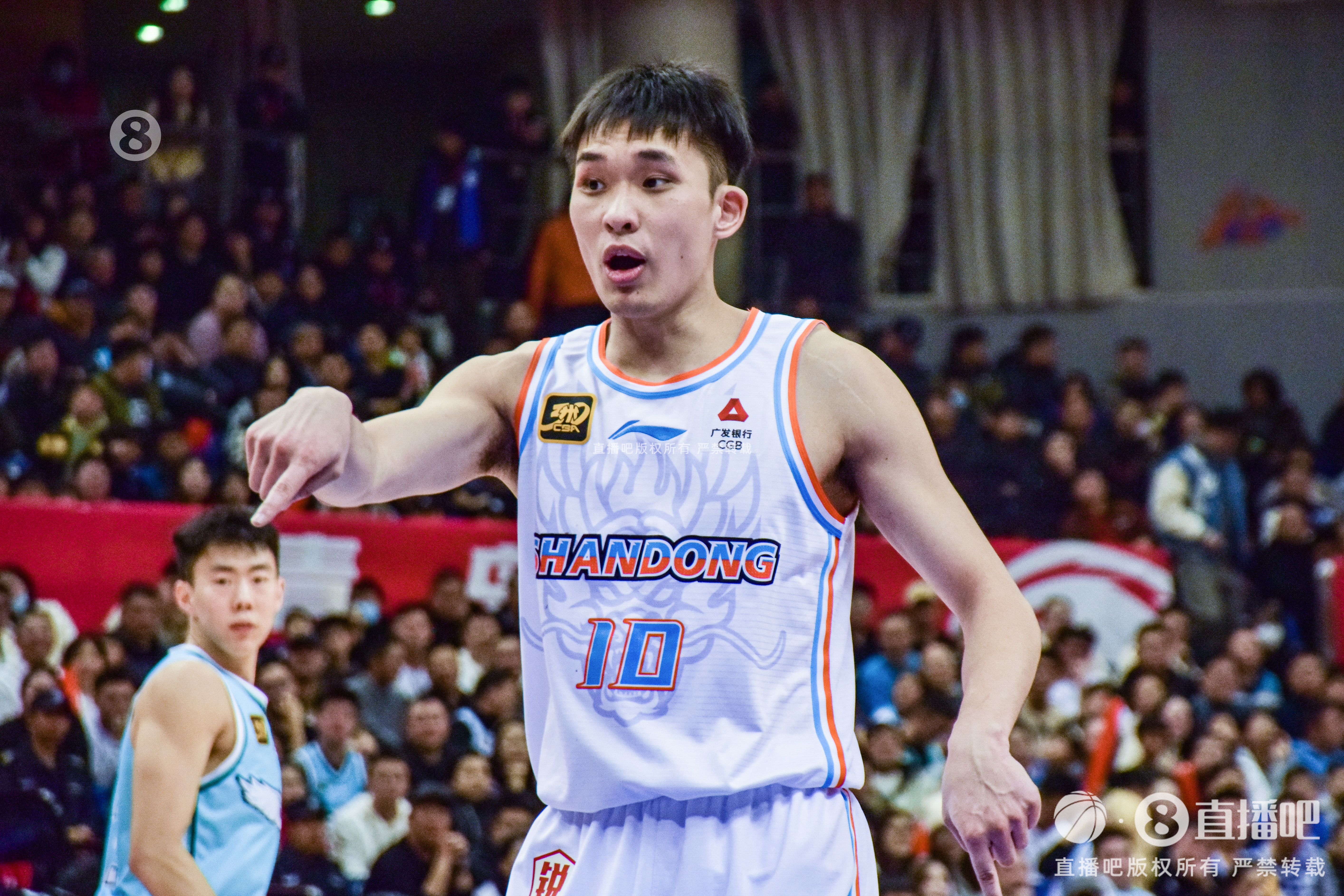 攻防俱佳！狀元秀謝智杰7中5拿到16分3板3助5斷 三分3中3