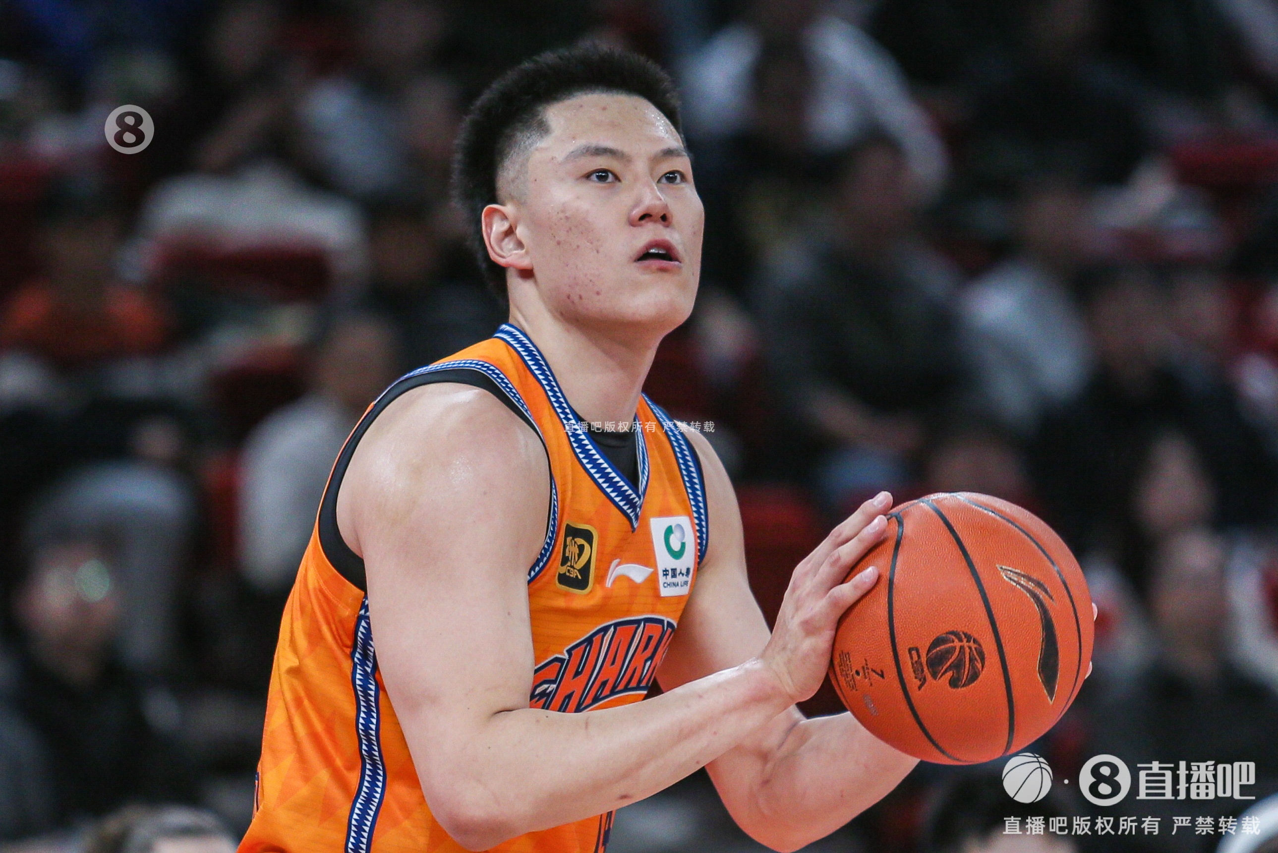 打得還可以！李弘權(quán)12中7&4記三分拿下18分6板1助3斷